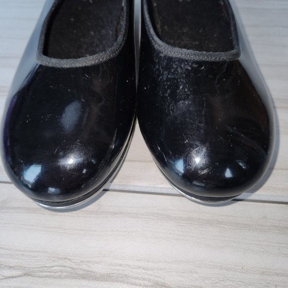 Capezio Jr. Tyette Tap Shoe for Beginners - Picture 3 of 9